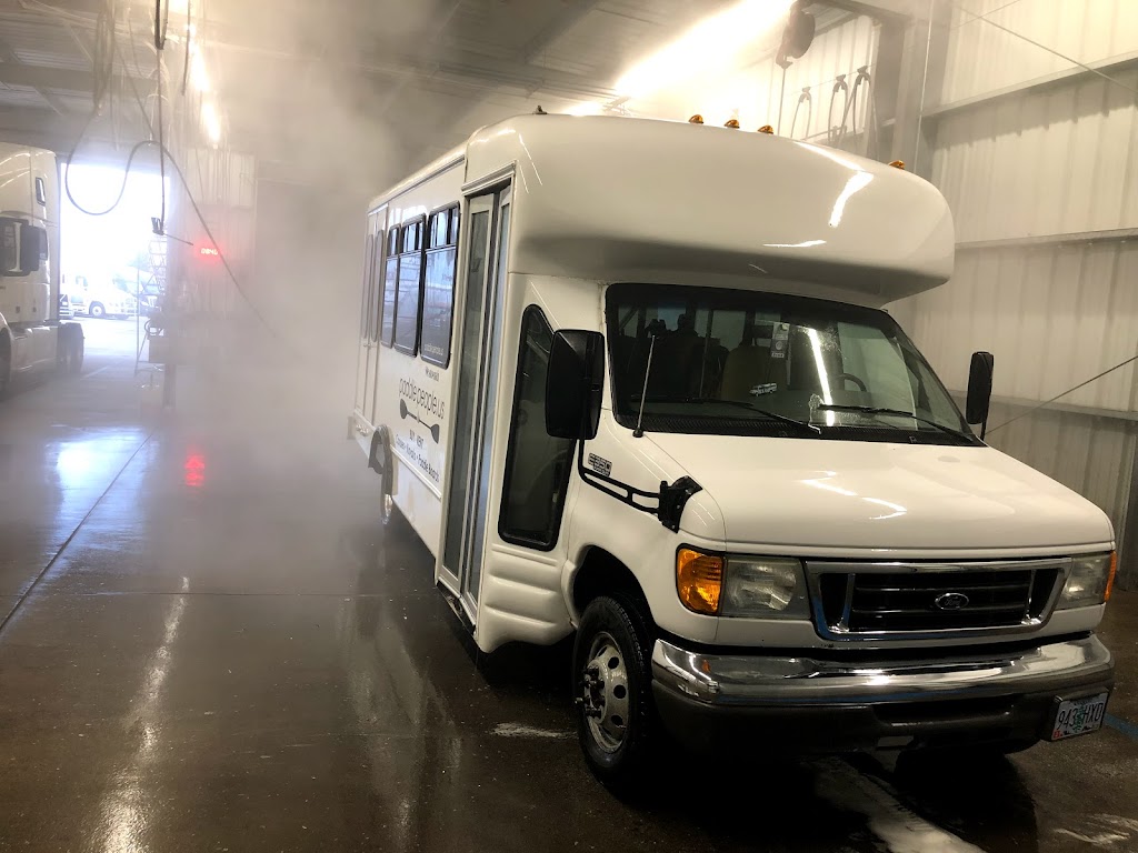 The Big Truck Wash | 2021 NW Sundial Rd # 2, Troutdale, OR 97060, USA | Phone: (503) 715-2561