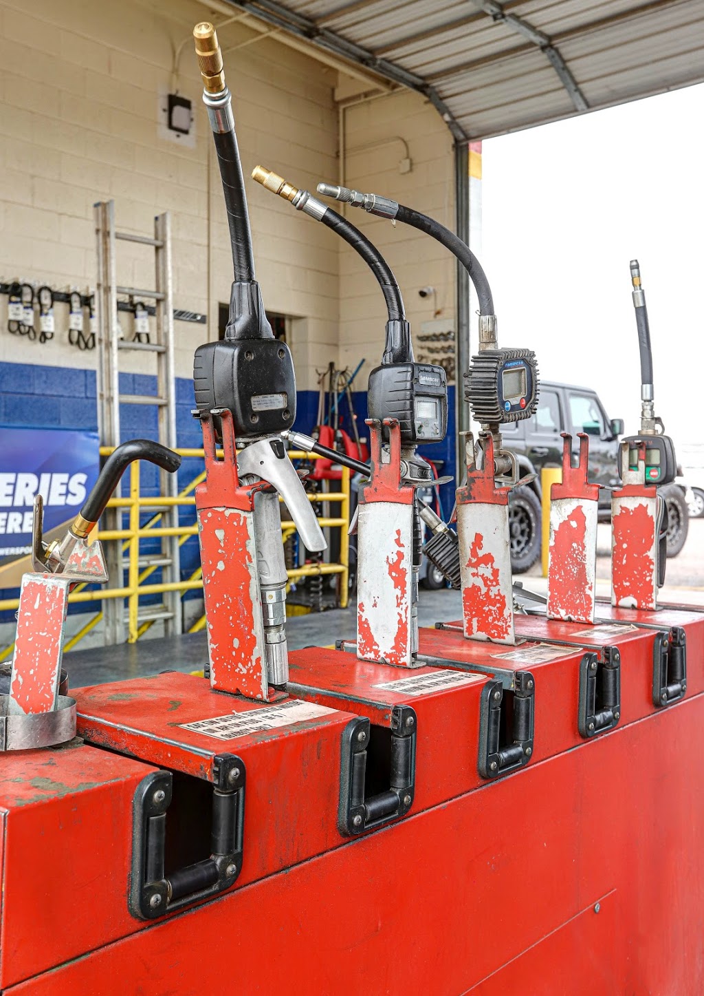 Apache Motors / Apache Auto Repair | 10728 E Apache Trail, Apache Junction, AZ 85120, USA | Phone: (480) 354-2740