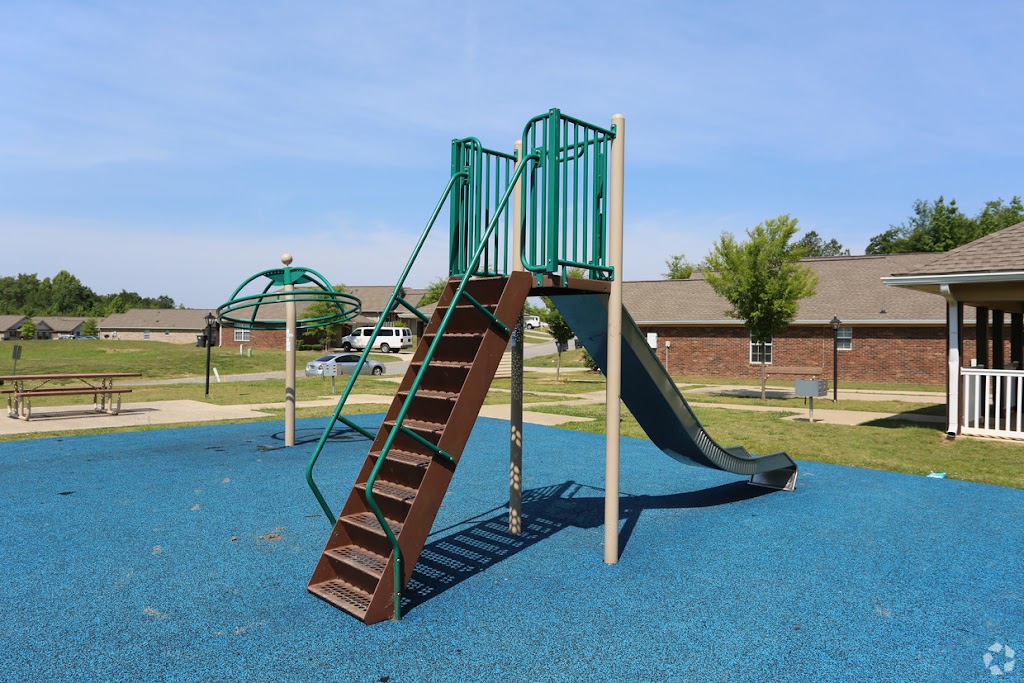 South Pointe | 203 Shiloh Creek Dr, Calera, AL 35040, USA | Phone: (205) 668-1196