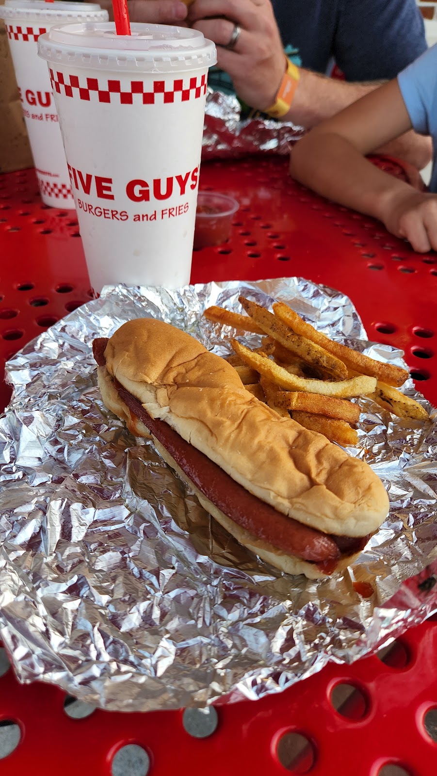 Five Guys | 1430 Richmond Rd Bldg 5, Ste 505, Williamsburg, VA 23185, USA | Phone: (757) 229-1213