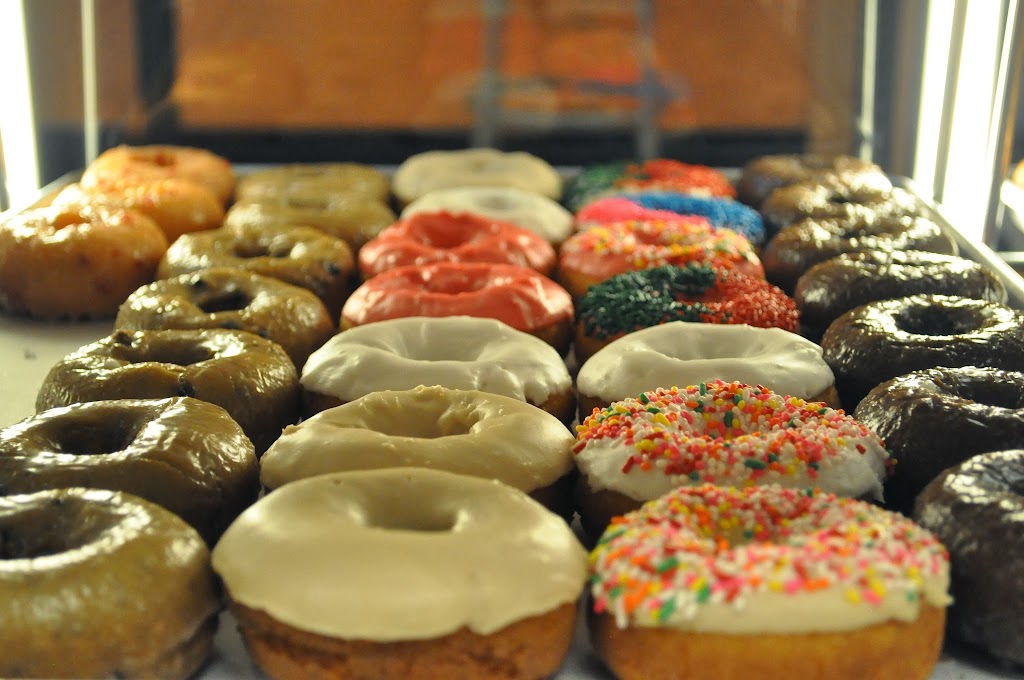 NC Jelly Donuts | 3260 S Church St, Burlington, NC 27215, USA | Phone: (336) 584-5929