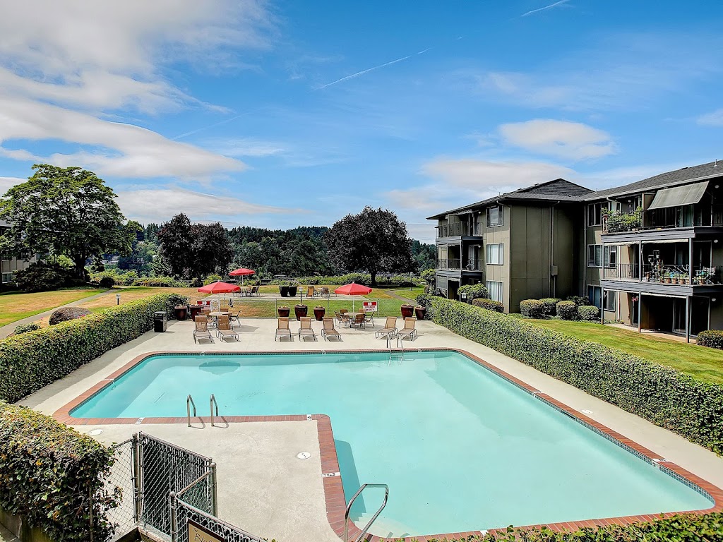 The Bluffs Apartment Homes | 12601 SE River Rd, Milwaukie, OR 97222, USA | Phone: (503) 659-5398