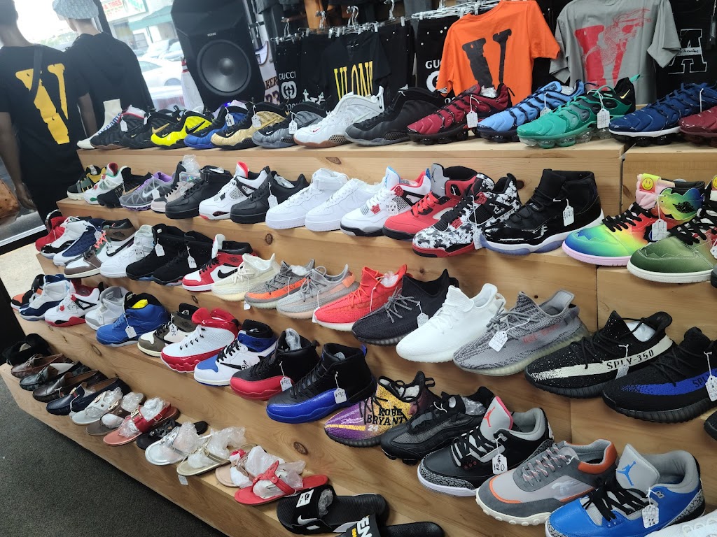 Exclusive Sports Wear | 3657 E Livingston Ave # E, Columbus, OH 43227, USA | Phone: (614) 237-0201