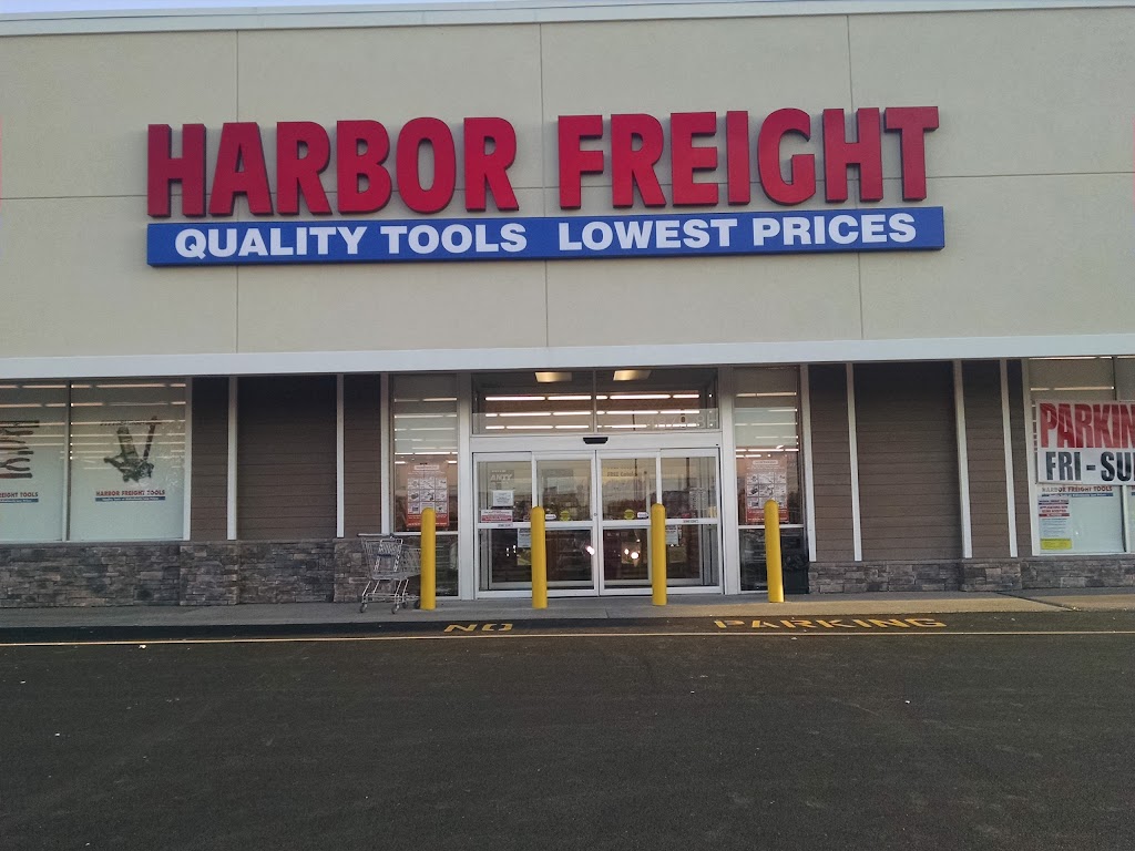 Harbor Freight Tools | 4879 NY-30 #102, Amsterdam, NY 12010, USA | Phone: (518) 842-2481