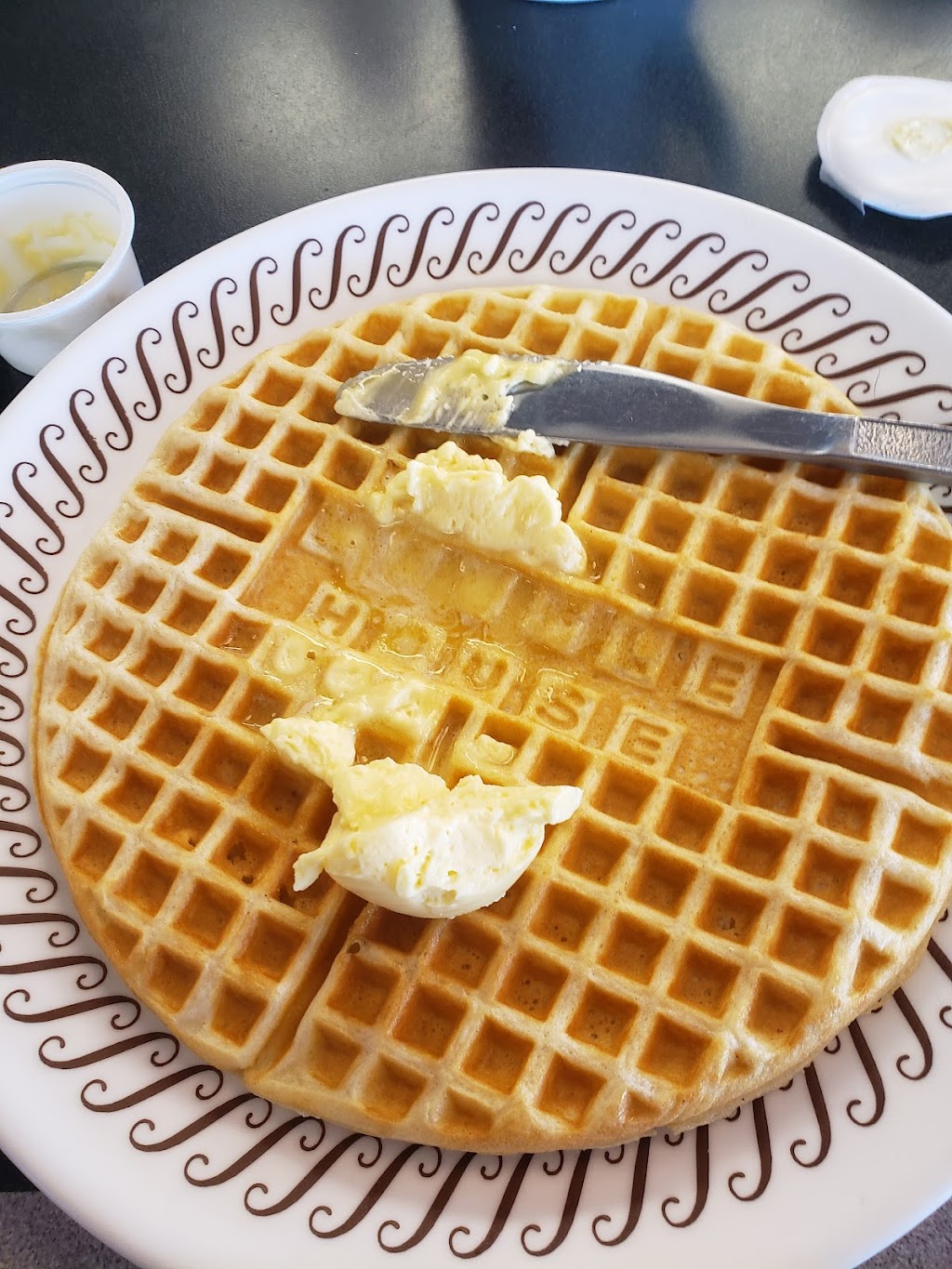 Waffle House | 644 Nashville Pike, Gallatin, TN 37066, USA | Phone: (615) 451-9654