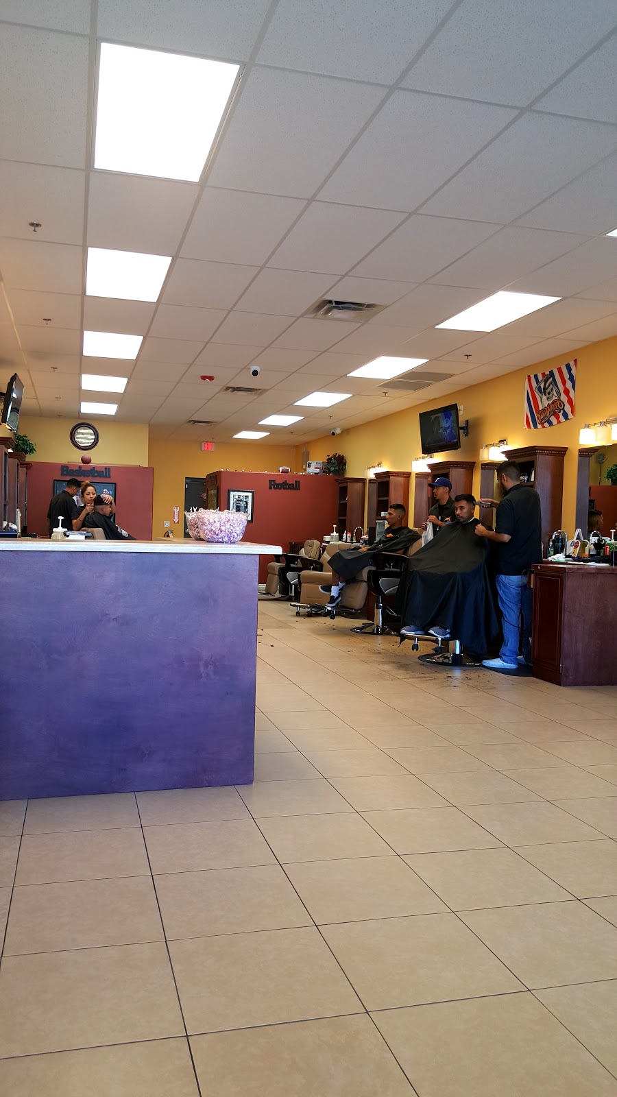 Sundance Barbershop | 485 S Watson Rd, Buckeye, AZ 85326, USA | Phone: (623) 386-2452