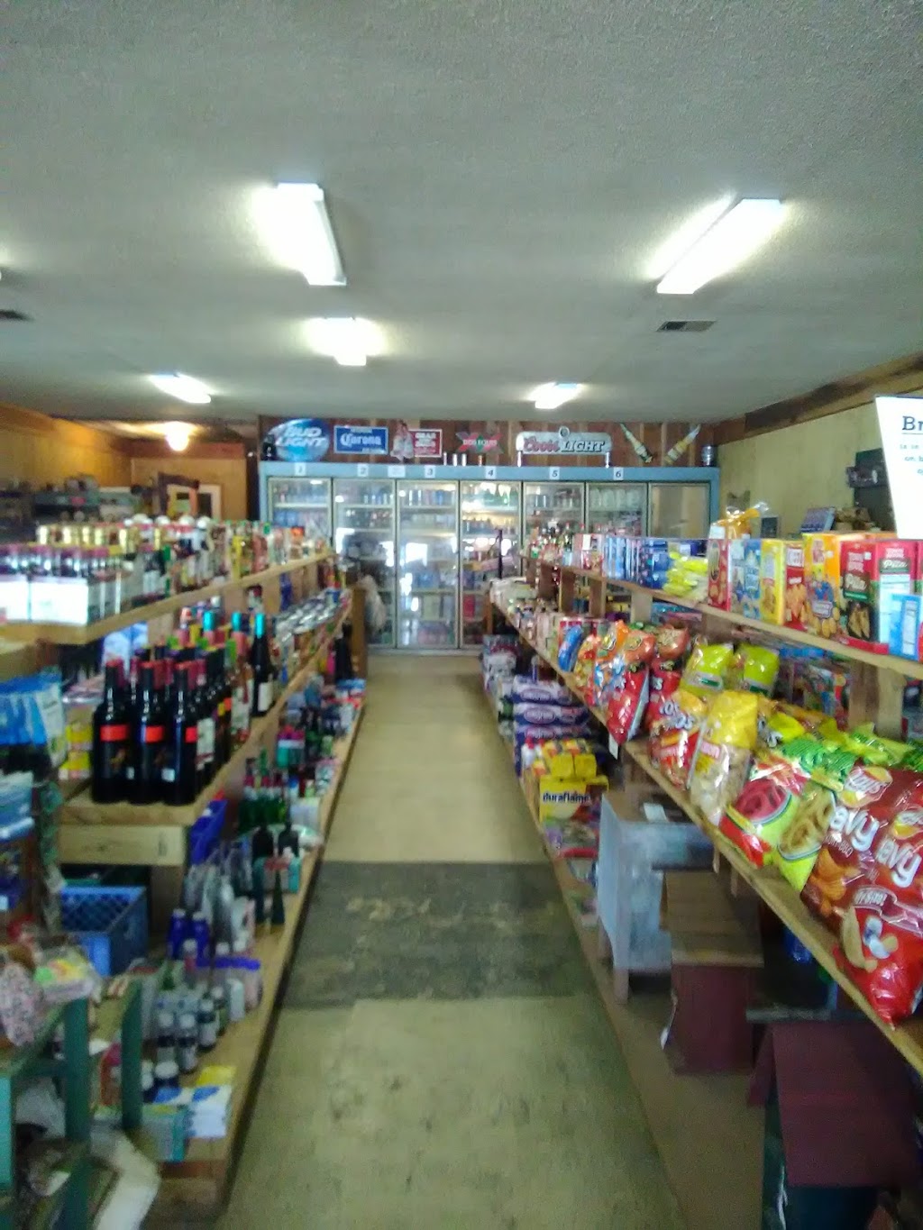 Seven Oaks Market | 44029 Pine Flat Dr, California Hot Springs, CA 93207, USA | Phone: (661) 548-6257