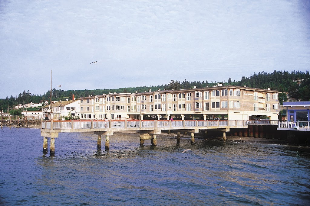 Silver Cloud Hotel - Mukilteo Waterfront | 718 Front St, Mukilteo, WA 98275, USA | Phone: (425) 423-8600