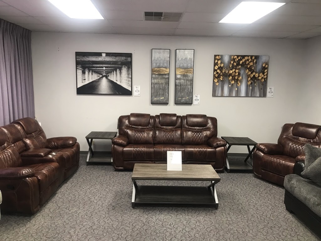 Midwest Clearance Center Furniture and Mattress | 1316 W Lark Industrial Dr, Fenton, MO 63026, USA | Phone: (636) 600-1603