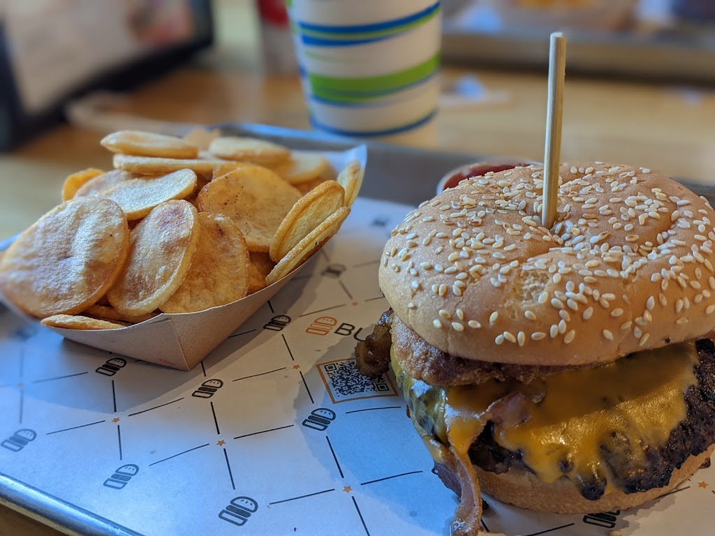 BurgerIM | 3733 Lexington Rd, Louisville, KY 40207, USA | Phone: (502) 901-1101