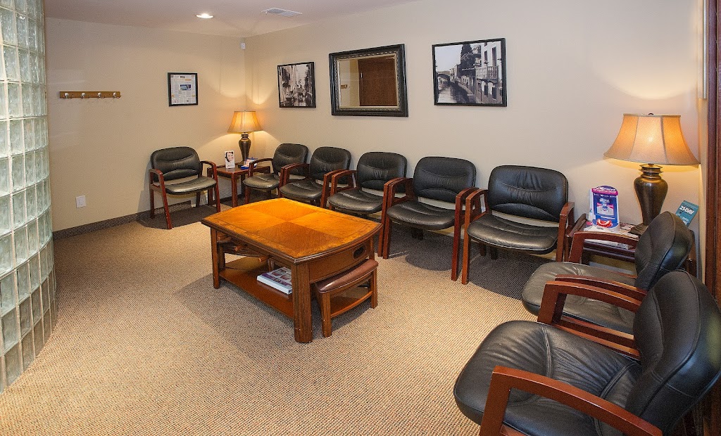 Kakos Dental | West Bloomfield Township Dentist | 6621 W Maple Rd #200, West Bloomfield Township, MI 48322, USA | Phone: (248) 489-5950