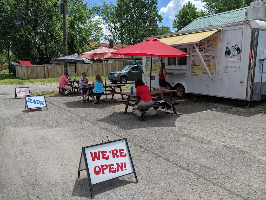 Beach Bites | 1383 Dominion Rd, Fort Erie, ON L2A 1J6, Canada | Phone: (289) 321-1383