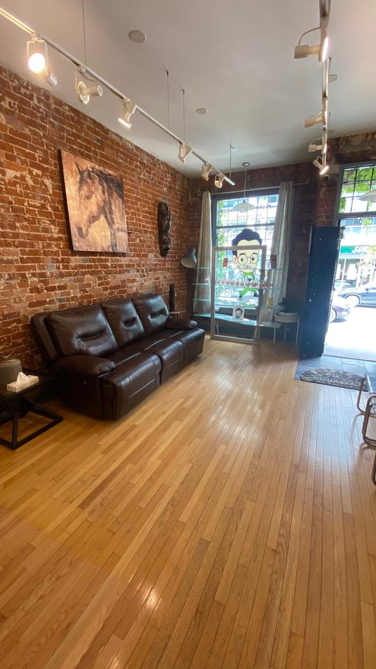 Mister Pharmacist | 116A Sherbourne St, Toronto, ON M5A 2R2, Canada | Phone: (416) 593-4000