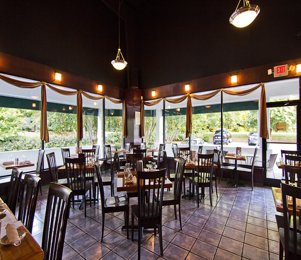 Maximillians Grill & Wine Bar | 8314 Chapel Hill Rd, Cary, NC 27513 | Phone: (919) 465-2455