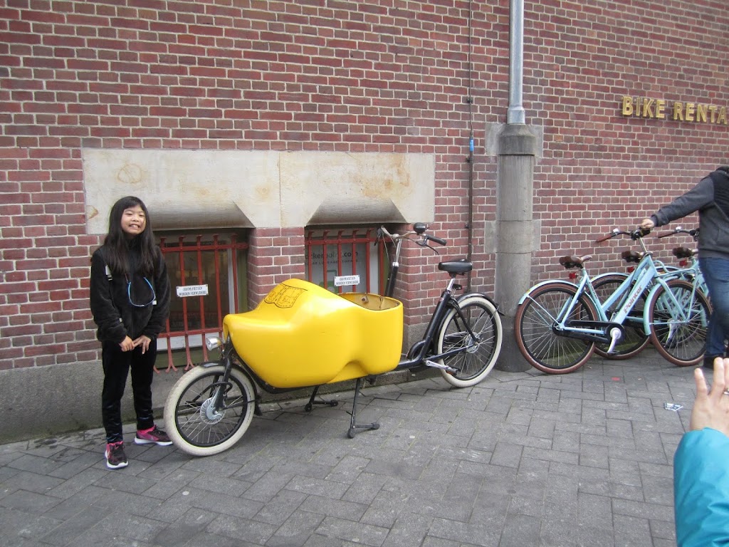 Holland Rent A Bike / Beursstalling | Damrak 247, 1012 ZJ Amsterdam, Netherlands | Phone: 020 622 3207