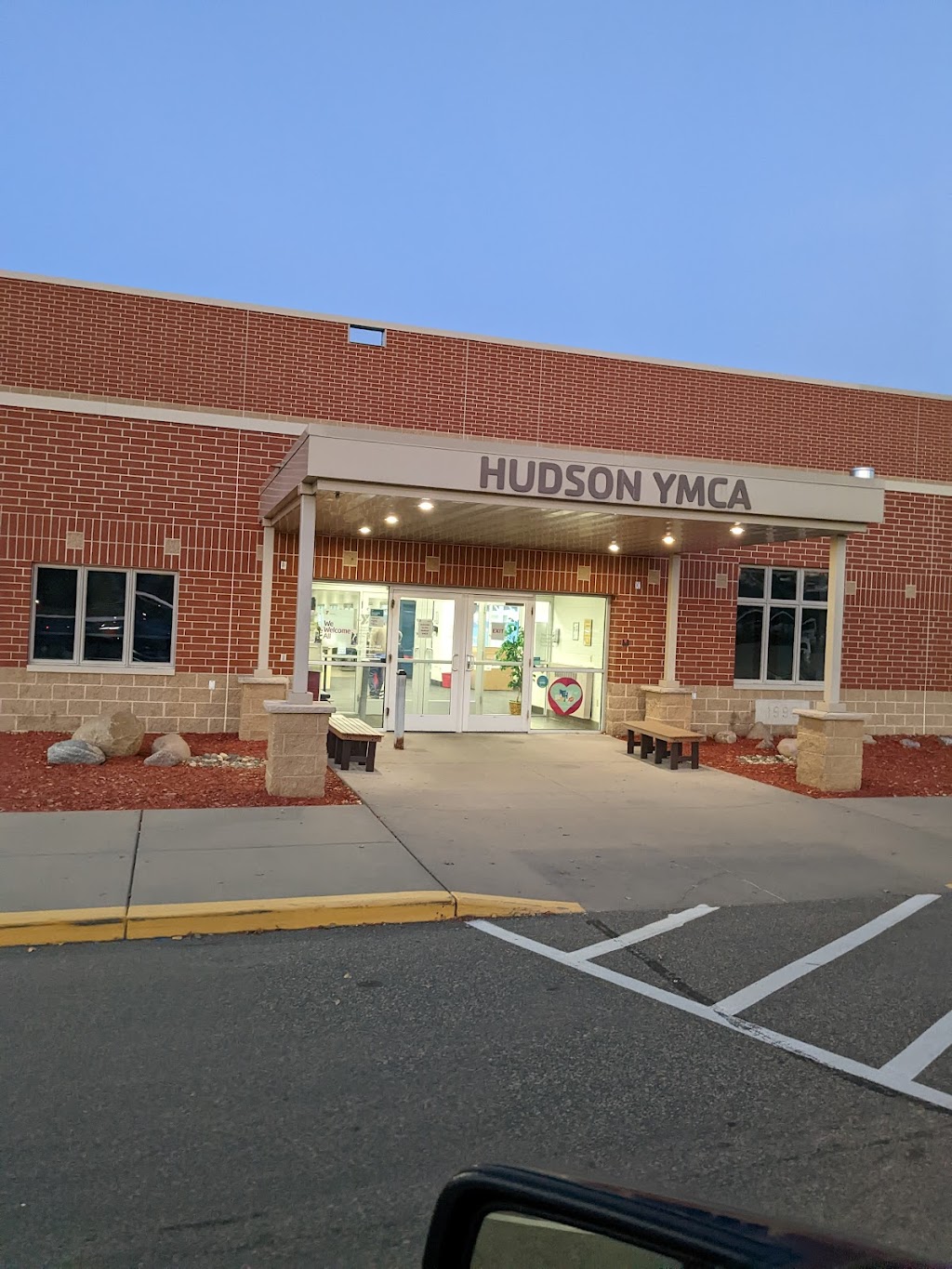 Hudson YMCA | 2211 Vine St, Hudson, WI 54016, USA | Phone: (715) 386-1616