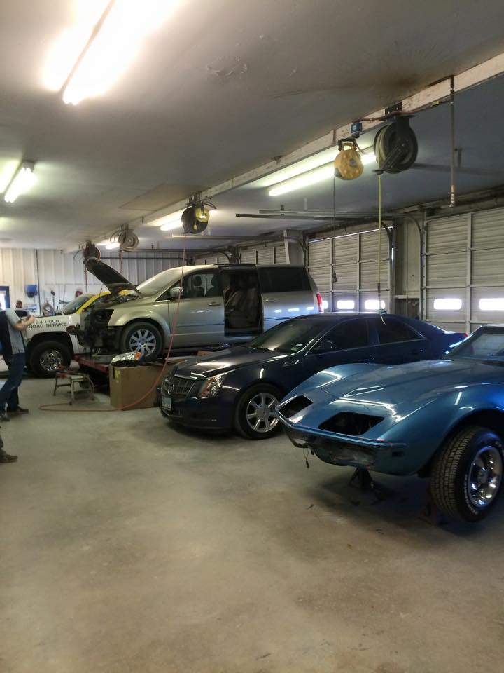 Star Auto Body | 515 N Collins Fwy, Howe, TX 75459, USA | Phone: (903) 532-5365