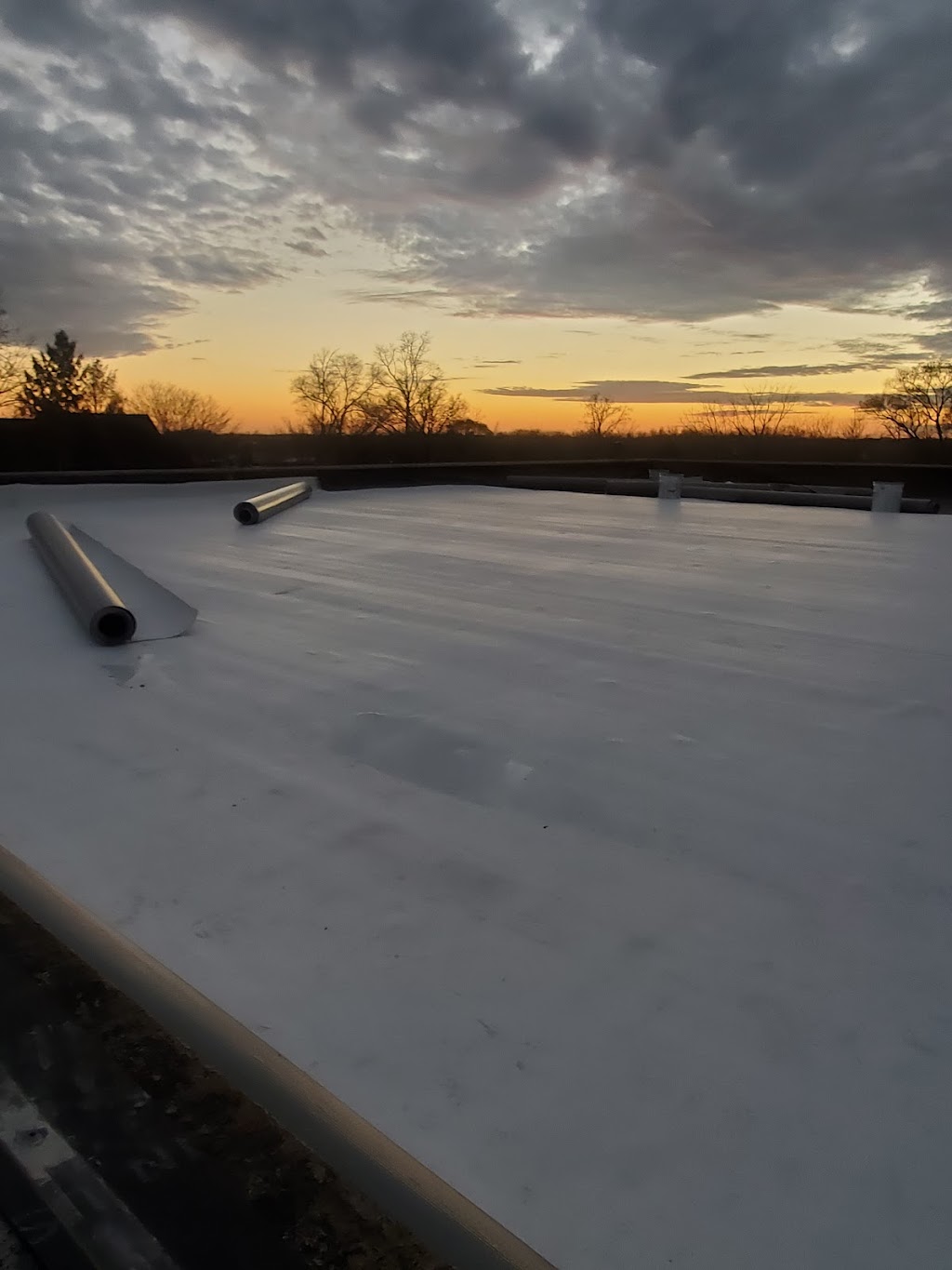 Magnes Roofing | 1450 Hilltop Ave, Rochester, MI 48306, USA | Phone: (248) 904-6726