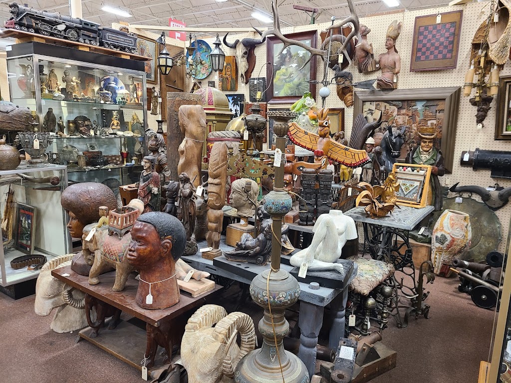 Medina Antique Mall | 2797 Medina Rd, Medina, OH 44256, USA | Phone: (330) 722-0017