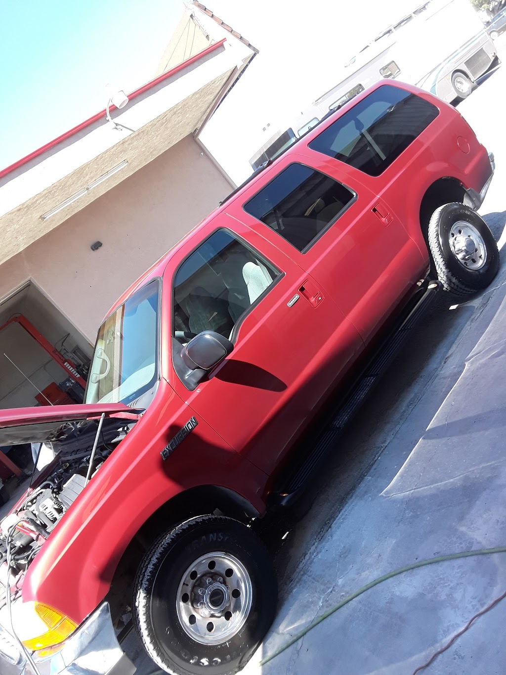 D & R Auto Body And Paint | 16152 Main St, Hesperia, CA 92345, USA | Phone: (760) 998-2401