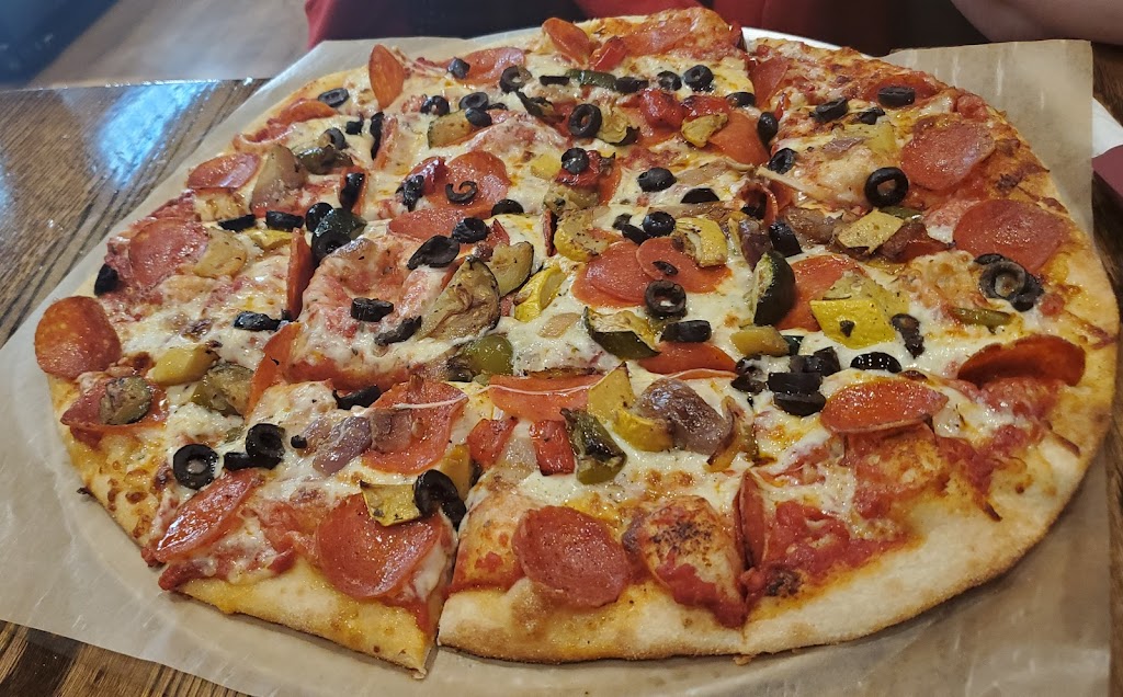 Pizzeria UNO Highland | 10140 Indianapolis Blvd Suite D, Highland, IN 46322, USA | Phone: (219) 237-6185