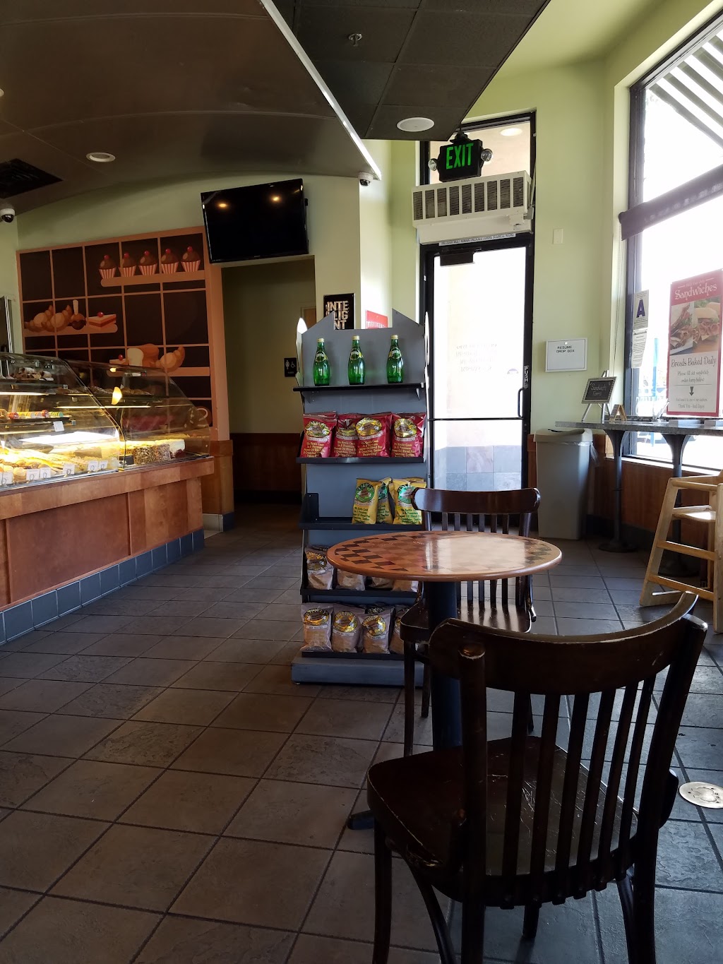 Creme de la Creme Cafe | 2795 Cabot Dr Suite 101, Corona, CA 92883, USA | Phone: (951) 603-3088