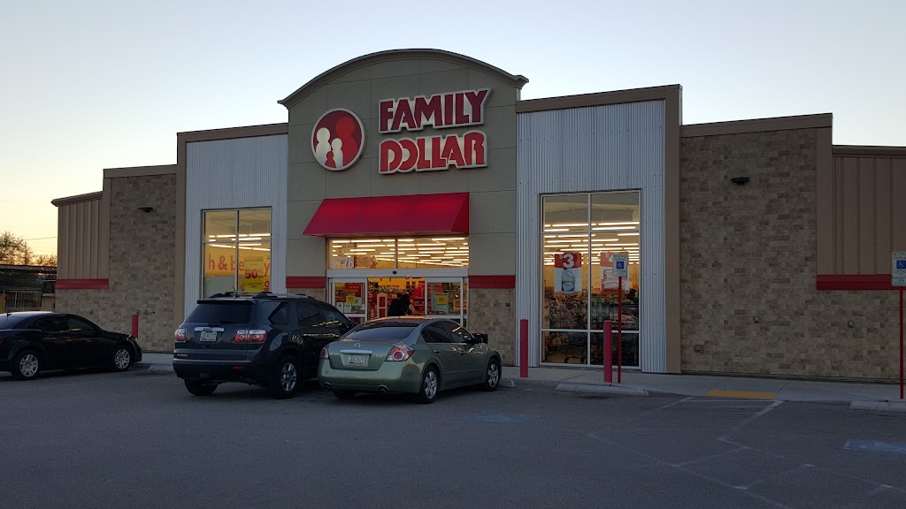 Family Dollar | 9776 S Nogales Hwy, Tucson, AZ 85756, USA | Phone: (520) 416-7231