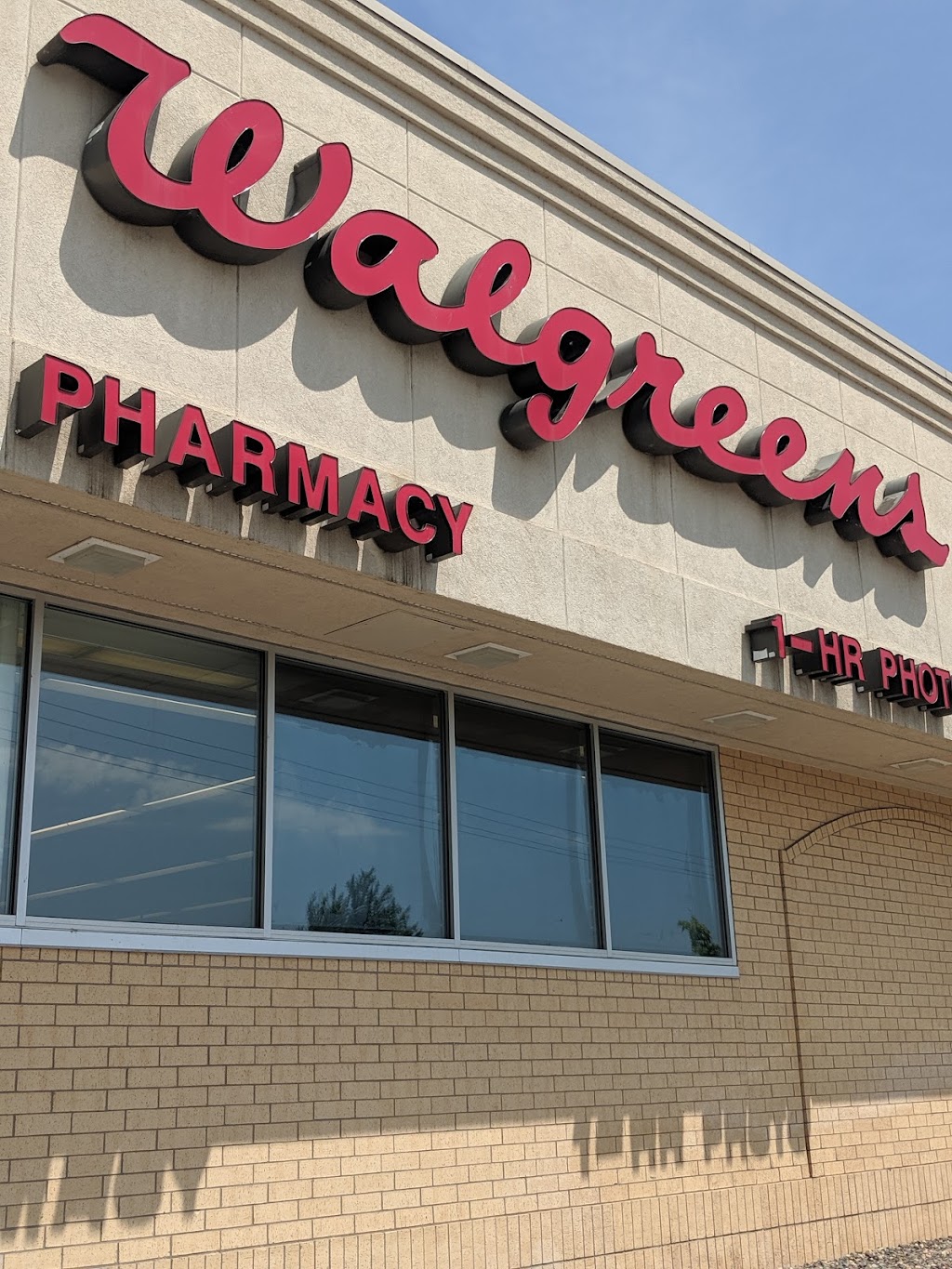 Walgreens | 3110 Chaska Blvd, Chaska, MN 55318, USA | Phone: (952) 448-1180