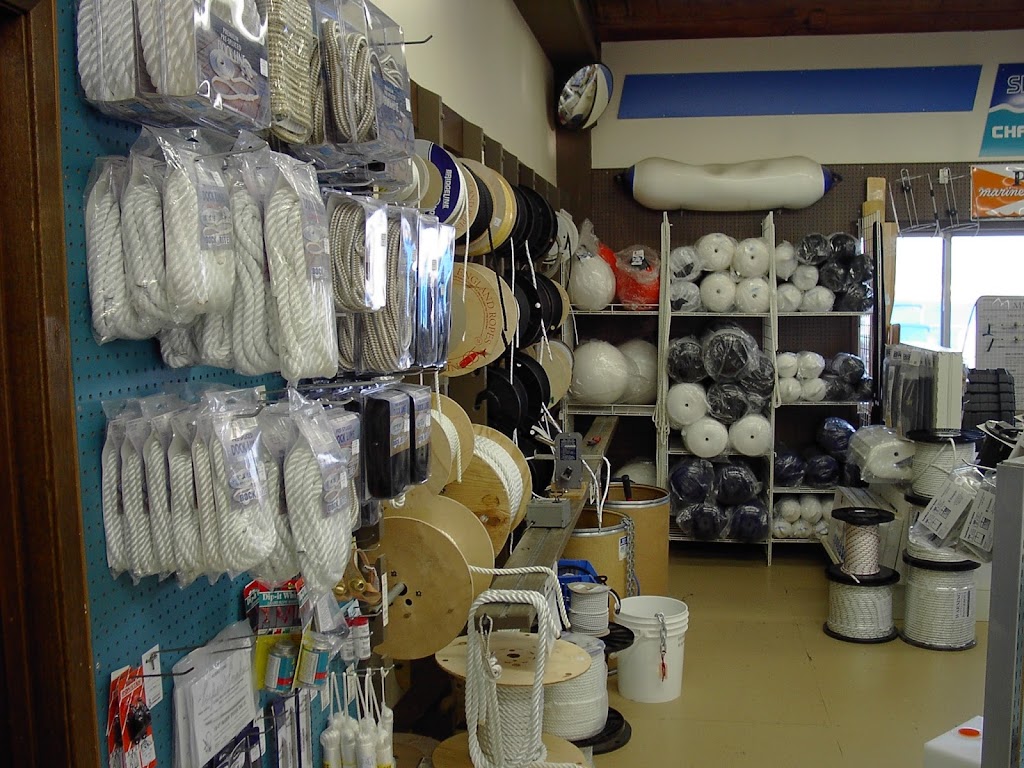 Sextons Chandlery | 303 NE Tomahawk Island Dr, Portland, OR 97217, USA | Phone: (503) 289-9358