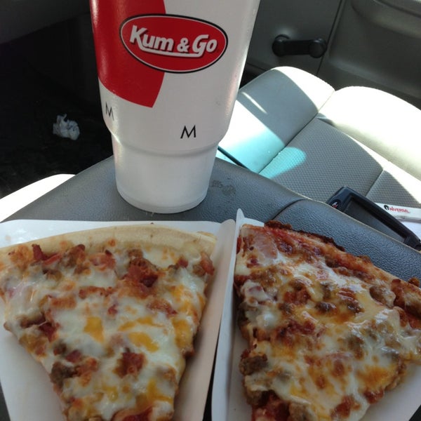 Kum & Go | 905 NW 24th St, San Antonio, TX 78207, USA | Phone: (210) 982-3041