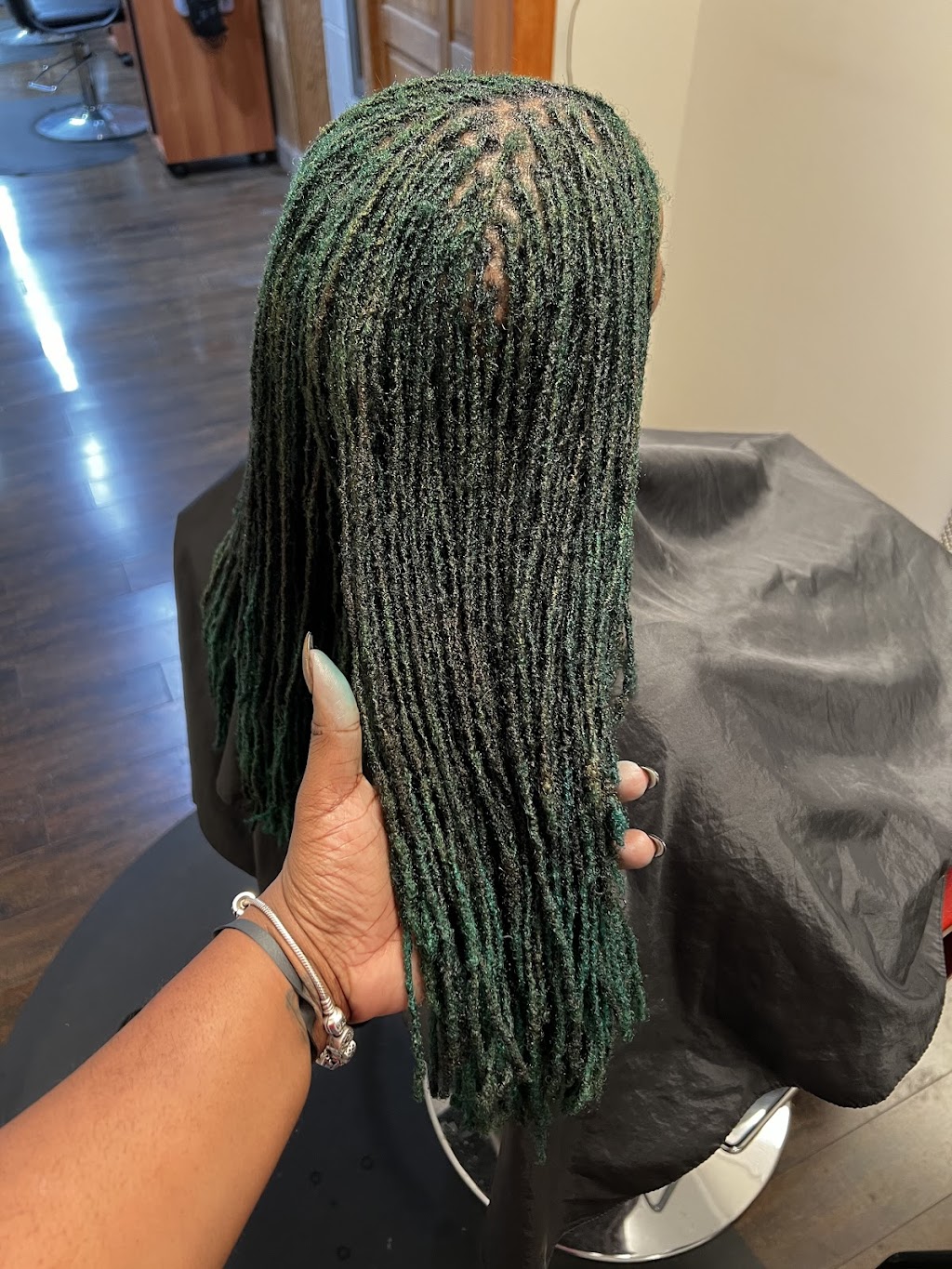 My Does My Hair | 1351 NJ-38 Unit 2, Hainesport, NJ 08036, USA | Phone: (609) 321-6376