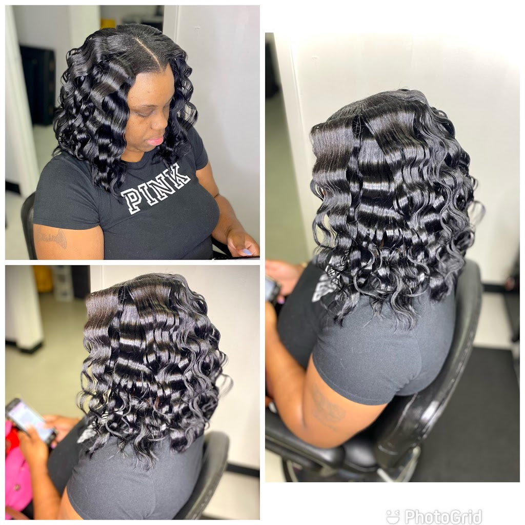 Doll Me Up Hair & Beauty Boutique LLC. | 1660 Lane Ave S Suite 4, Jacksonville, FL 32210, USA | Phone: (904) 374-1024