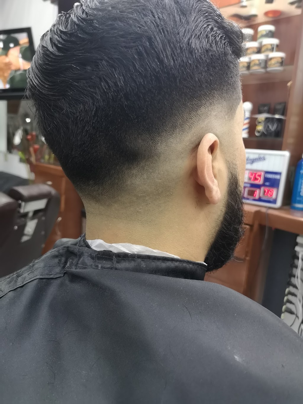 Lord Barber Shop | Av. Miguel F. Martínez 765, Zona Centro, 22000 Tijuana, B.C., Mexico | Phone: 664 848 2422