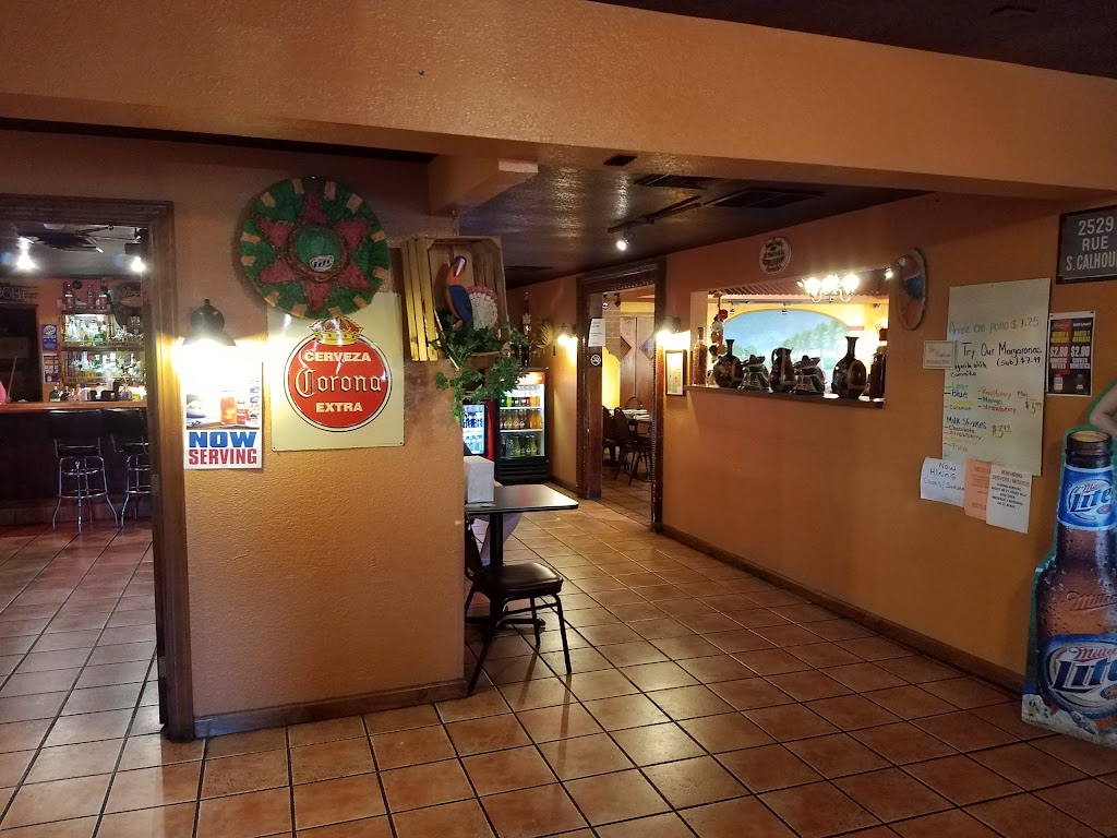 Albertos Mexican Grill | 2529 Calhoun St, Fort Wayne, IN 46807, USA | Phone: (260) 456-5178