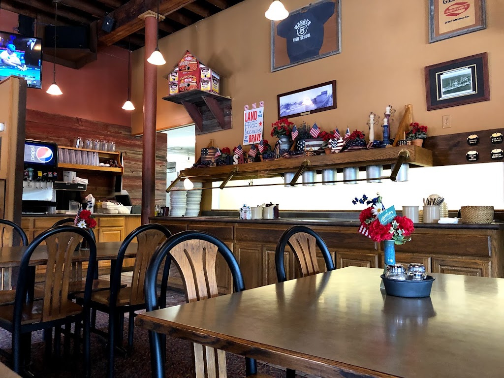 East of Chicago | 111 E 1st St, Warren, IN 46792, USA | Phone: (260) 375-2000