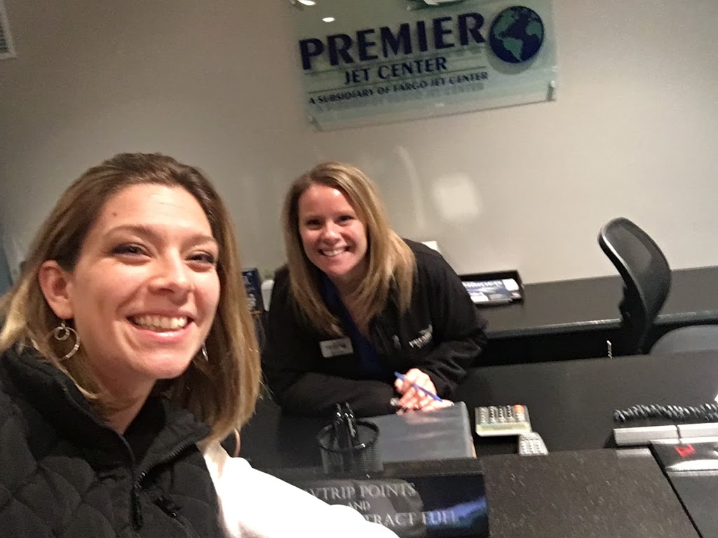 Premier Jet Center | 14801 Pioneer Trail, Eden Prairie, MN 55347, USA | Phone: (952) 641-2020