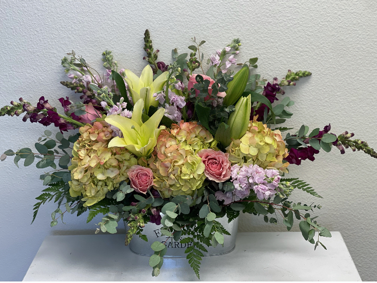 Gem Floral and Rentals | 23025 N 15th Ave, Phoenix, AZ 85027, USA | Phone: (480) 310-8323