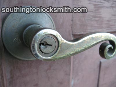 Southington Locksmith | 35 Darling St, Southington, CT 06489 | Phone: (860) 744-0057