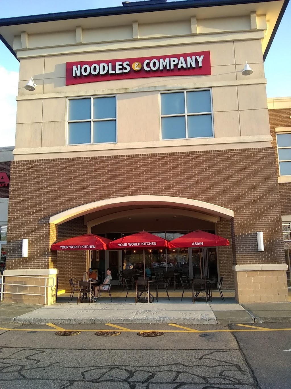 Noodles and Company | 1055 Beaver Creek Commons Dr, Apex, NC 27502, USA | Phone: (919) 362-9153