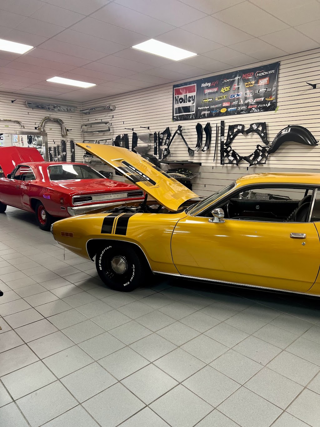 motown mopar guy | 25800 Gratiot Ave, Roseville, MI 48066, USA | Phone: (248) 310-0991