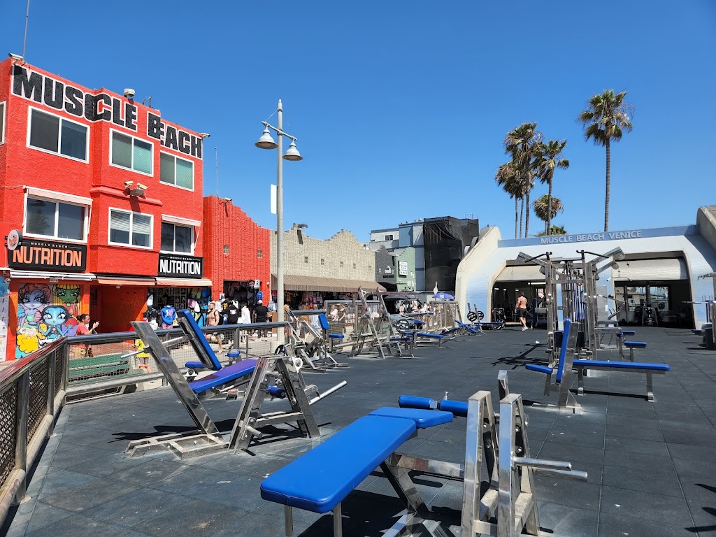 Venice Beach Recreation Center | 1800 Ocean Front Walk, Venice, CA 90291, USA | Phone: (310) 396-6794