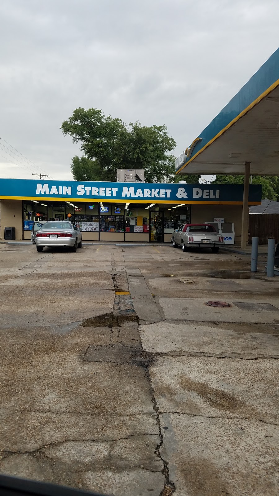 Main Street Market And Deli Of Jackson | 1511 Charter St, Jackson, LA 70748, USA | Phone: (225) 634-0021