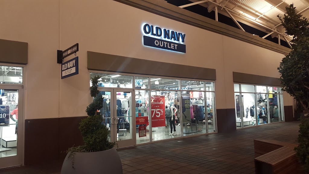 Old Navy Outlet | 3720 Livermore Outlets Dr Ste 1020, Livermore, CA 94551, USA | Phone: (925) 294-9386