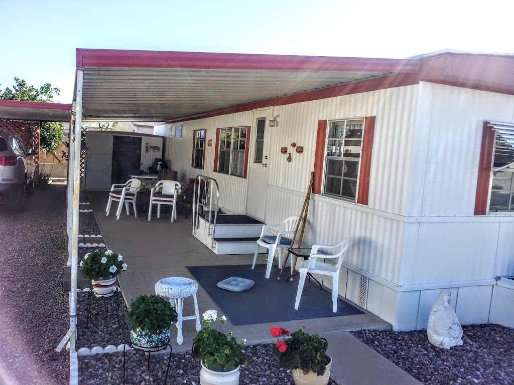 Danas Trailer Ranch 55+ | 10712 E Apache Trail, Apache Junction, AZ 85120, USA | Phone: (480) 986-1471