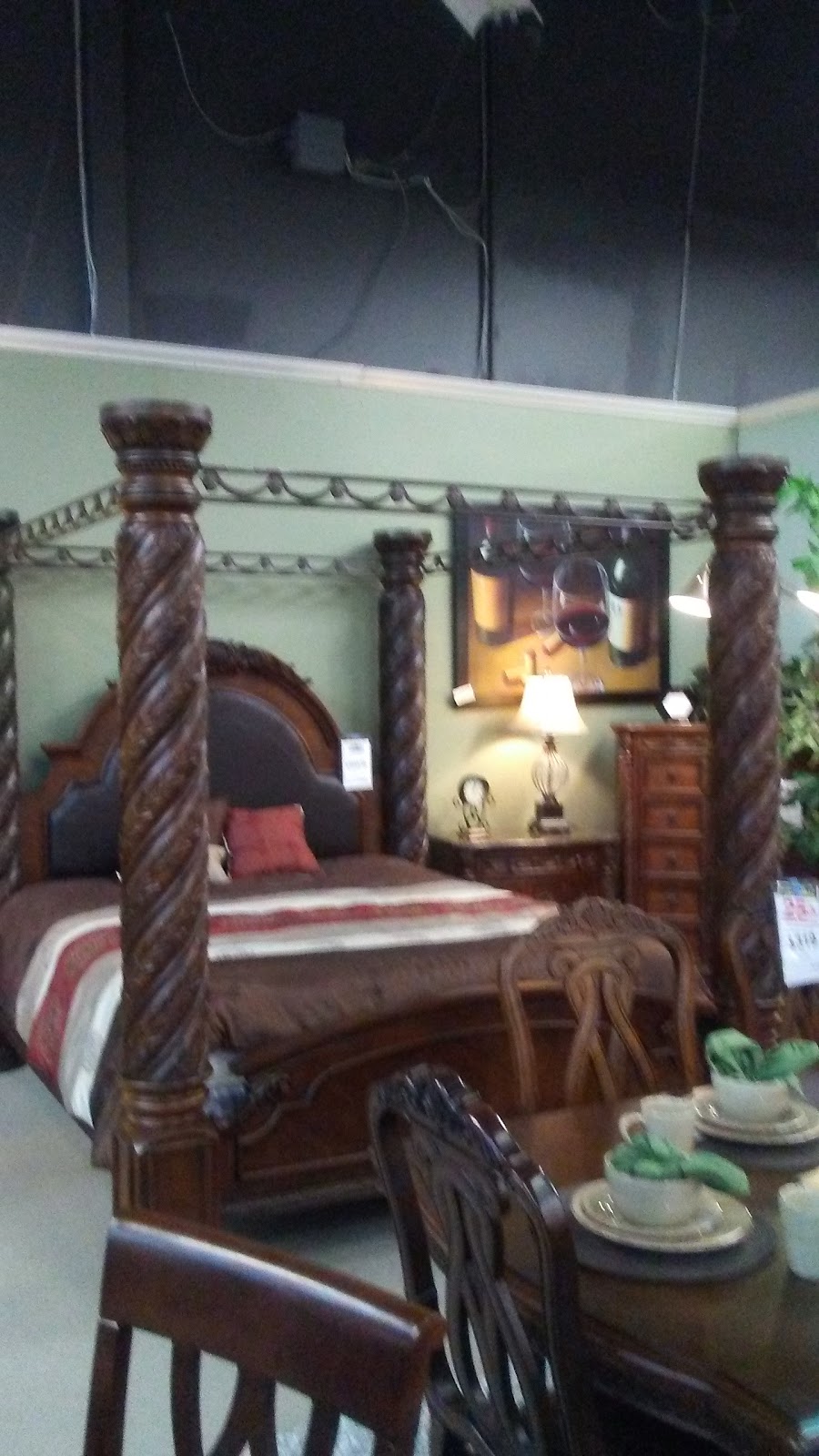 Ramos Furniture 2150 N Park Blvd, Pittsburg, CA 94565