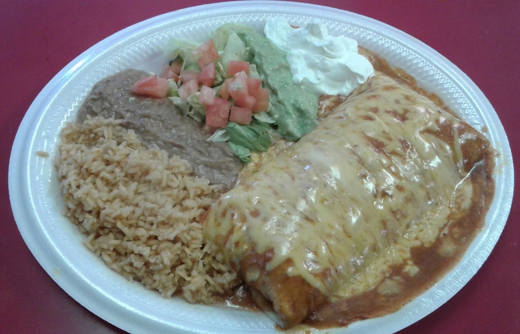 Chuys Take Out | 410 W Hondo Ave, Devine, TX 78016, USA | Phone: (830) 663-9300