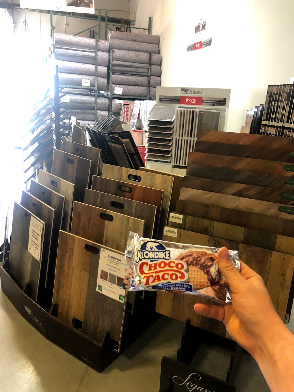 KR Flooring Solutions, LLC | 7150 W Roosevelt St, Phoenix, AZ 85043, USA | Phone: (602) 442-9190