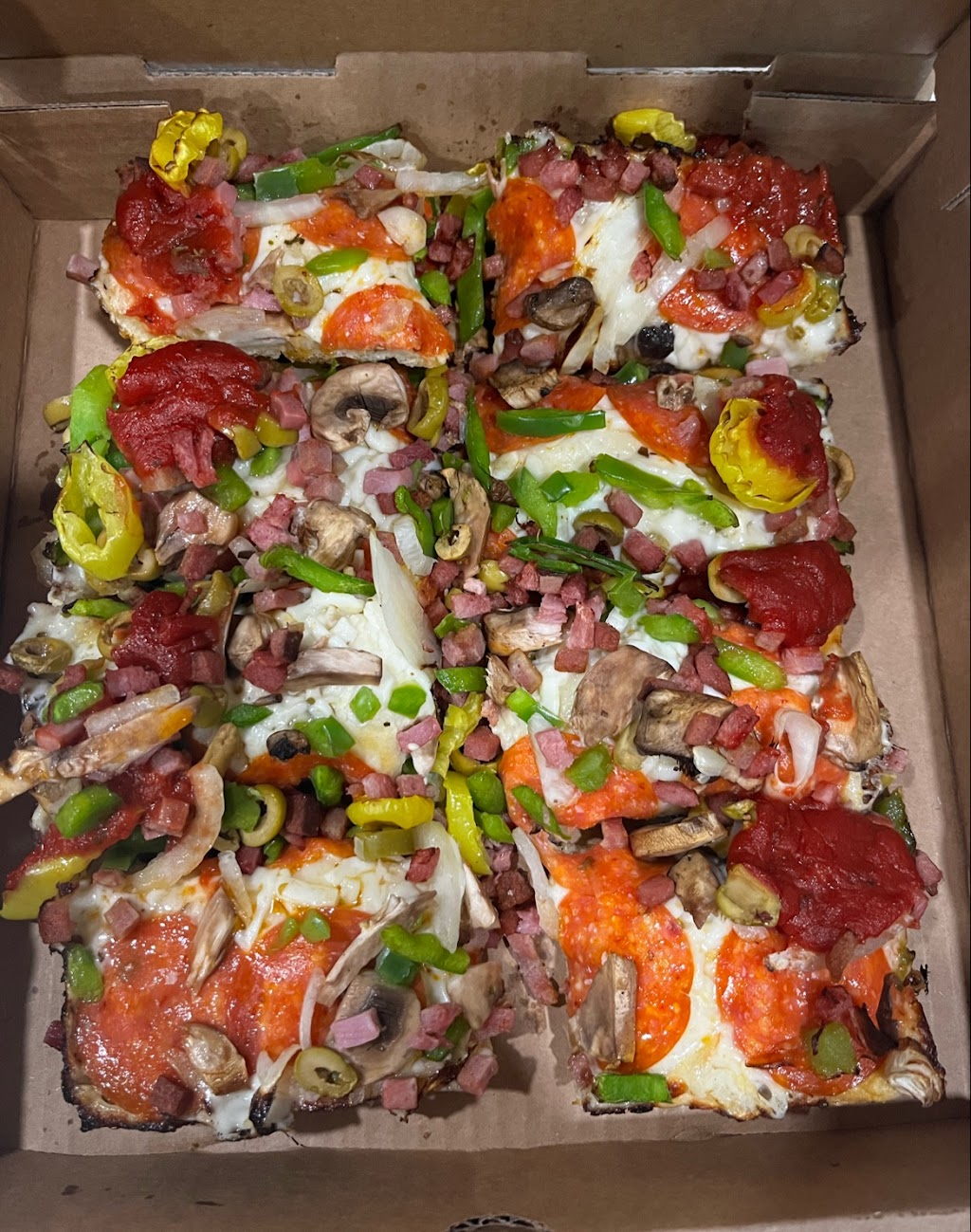 Noble Romans Craft Pizza & Pub | 6853 W Broadway, McCordsville, IN 46055, USA | Phone: (317) 589-8399