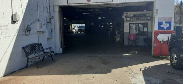 Performance Transmission and Auto Care | 1124 N Blanco St, Lockhart, TX 78644, USA | Phone: (512) 409-4906