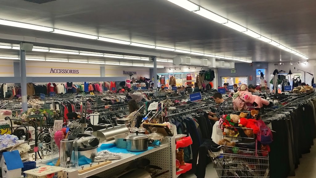 Goodwill Retail Store and Donation Center | 1430 Garnet Ave, San Diego, CA 92109, USA | Phone: (858) 274-4960